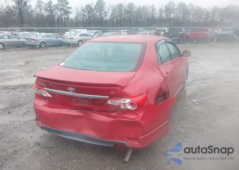 2013 Toyota Corolla S z USA, uszkodzony, nr VIN 2T1BU4EE8DC073251